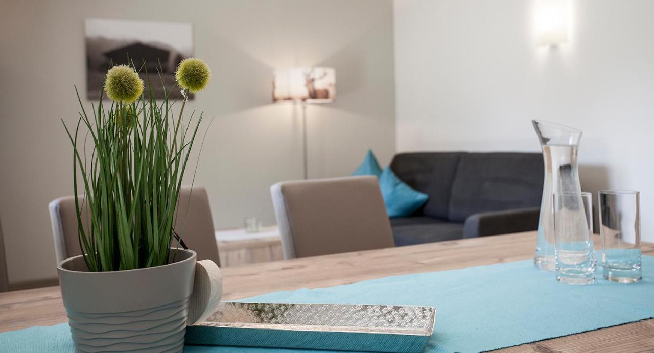 Living-Apart Anita Oetz Eksteriør bilde