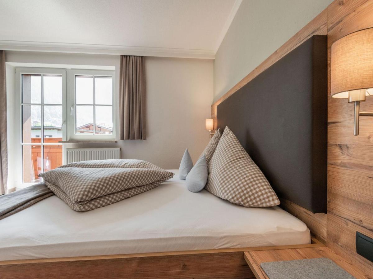 Living-Apart Anita Oetz Eksteriør bilde